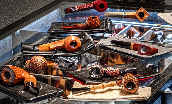 Pipes on layaway